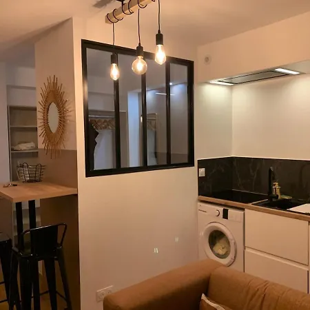 Moderne * Pau